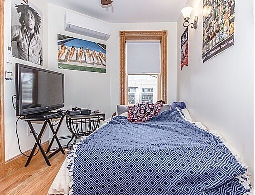 Building Photo - 16 S Russell St