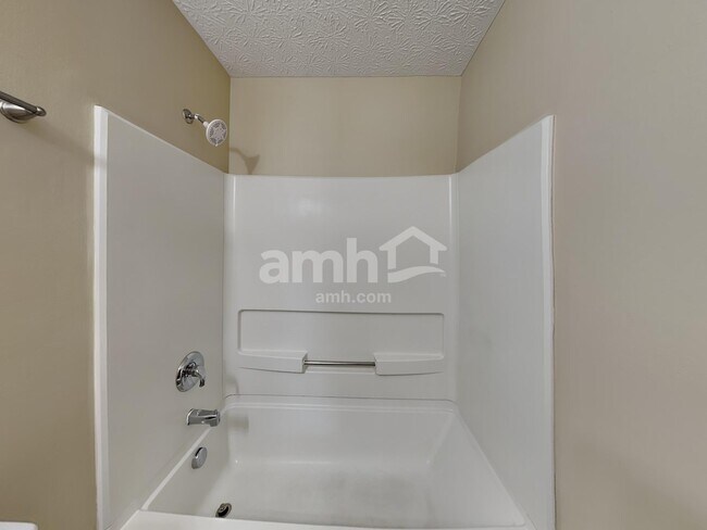 Building Photo - 7523 Canal Highlands Blvd