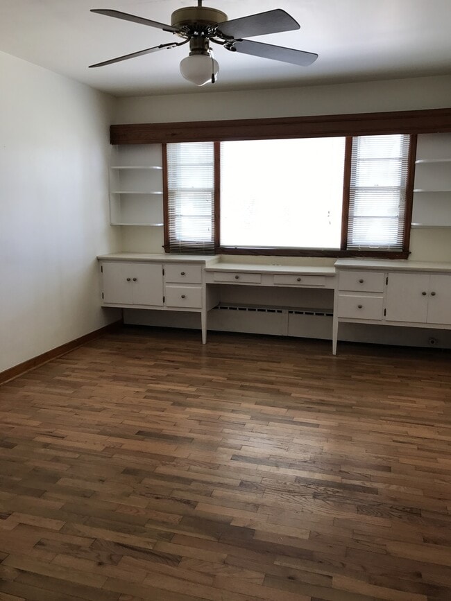 Building Photo - 3 bed 1.5 bath home in Coloma!