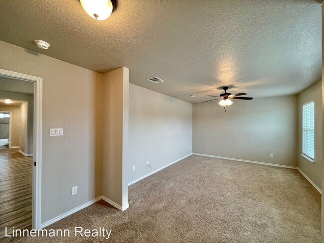 Building Photo - 4 br, 2 bath House - 3512 Moline Circle