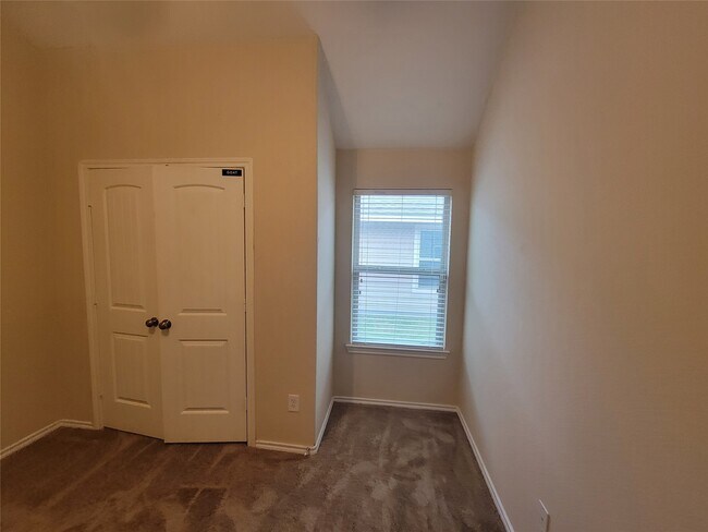 Building Photo - 3535 Goldleaf Trail Dr