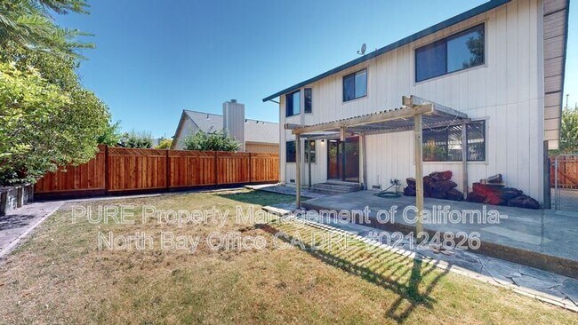 Building Photo - 7474 Mercedes Way
