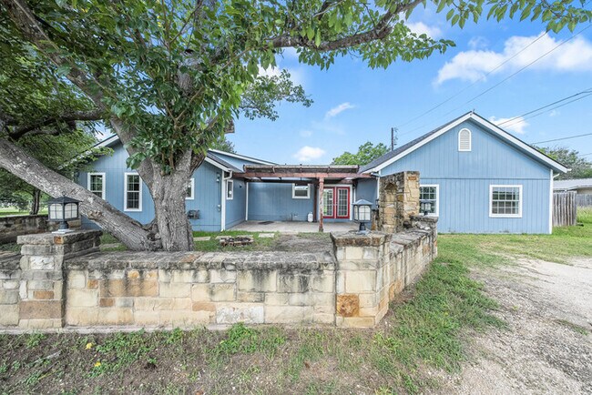 Building Photo - 2930 FM971