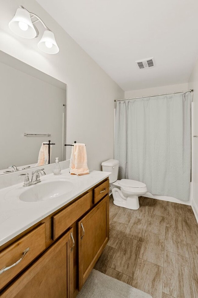 Building Photo - Single Family ranch home