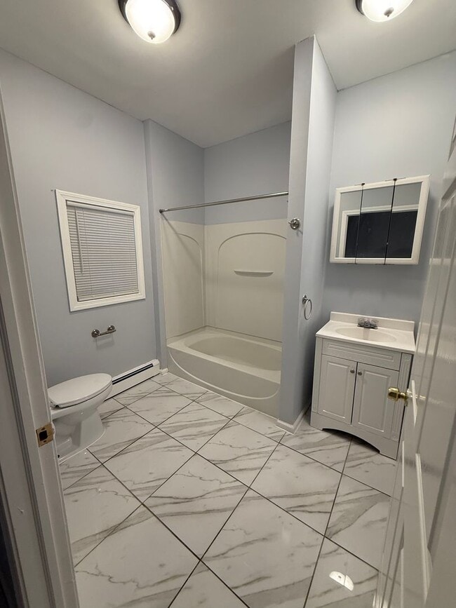 Building Photo - 178-188 South Whitney