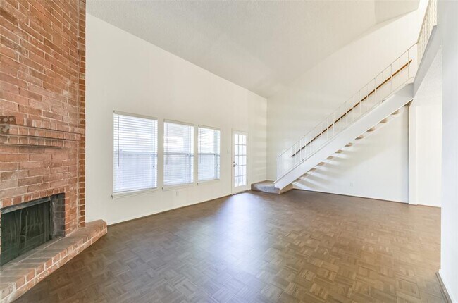 Building Photo - 14341 Misty Meadow Ln