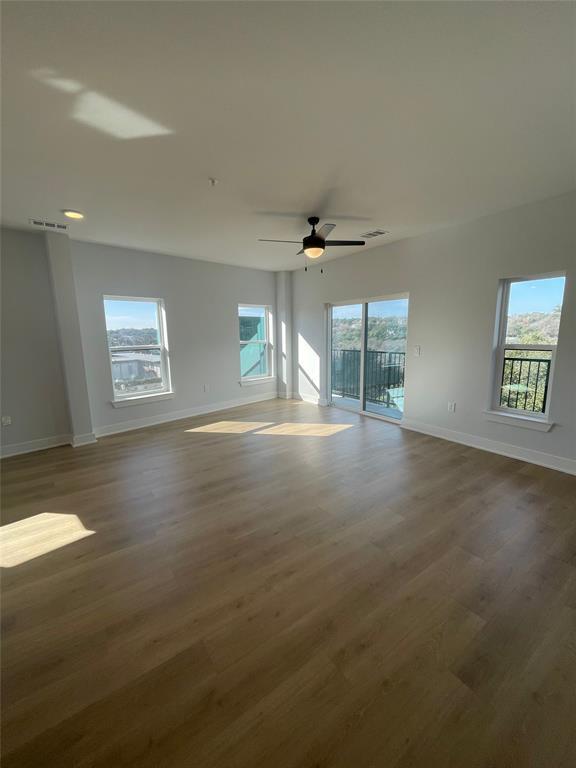 Building Photo - 2500 Longview St