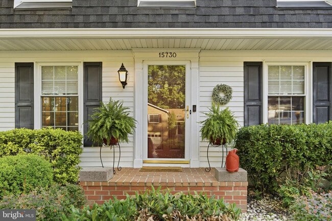 Building Photo - 15730 Vista Dr
