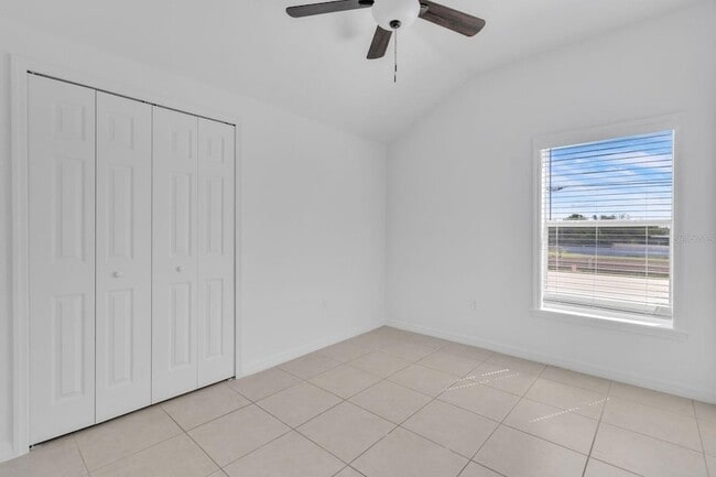 Building Photo - 2113 Jessa Dr