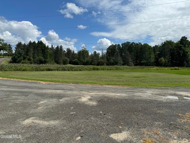 Building Photo - 20 Kowal Ln