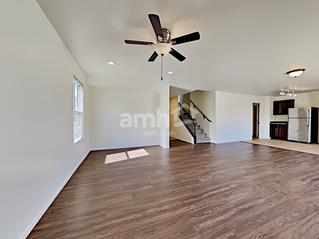 Building Photo - 4837 W Calle Don Alfonso