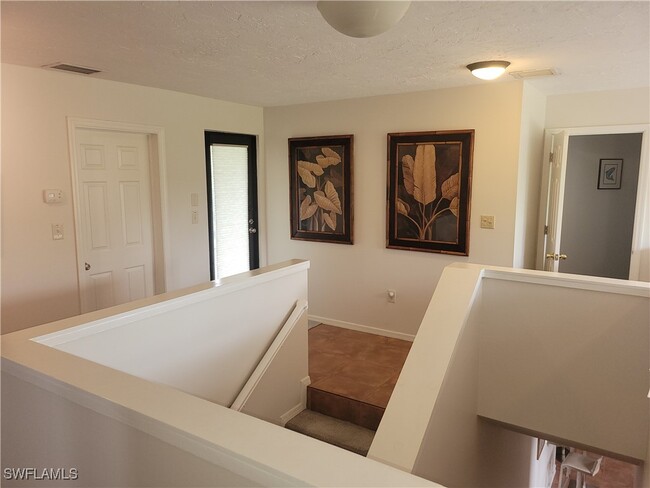 Building Photo - 5259 Myrtle Ln