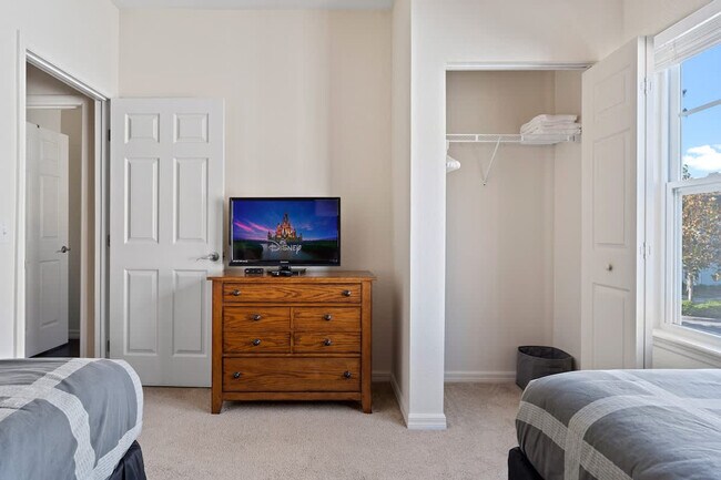 Building Photo - 2901 Edenshire Wy