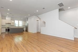Building Photo - 2729 Clinton Dr