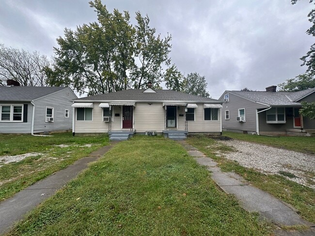 Building Photo - 3844 E Pleasant Run Parkway North Dr