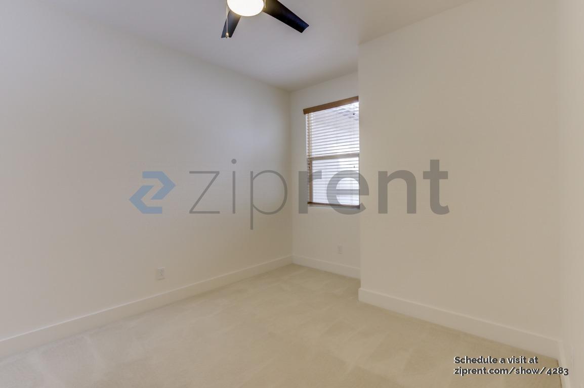 Building Photo - 2448 Aperture Cir