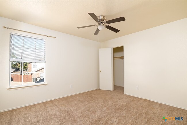 Building Photo - 1500 Bacon Ranch Rd