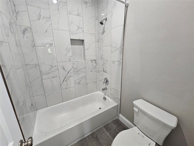 Building Photo - 610 Parker Cir