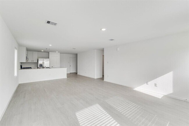 Building Photo - 6606 Tricolor Beech Ln