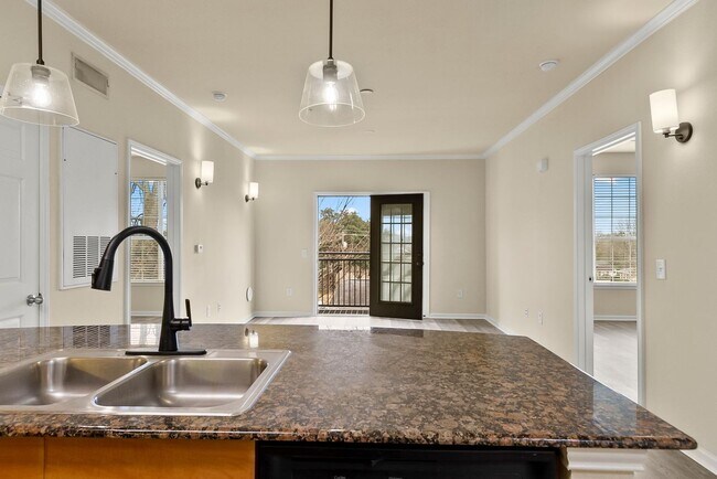 Building Photo - Midtown Village 2 Bed 2 Bath Condo! Available Now! Call Today to Schedule a Tour!