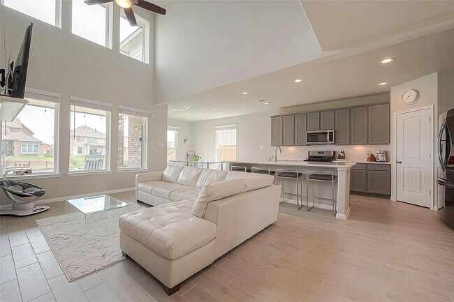 Building Photo - 3706 Savio River Ct