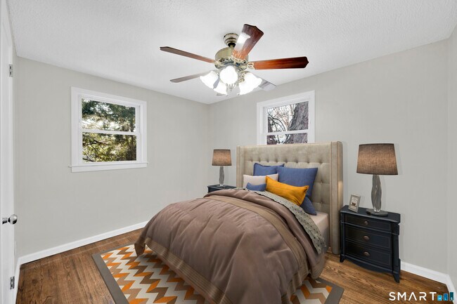 Building Photo - 23 Bancroft Rd