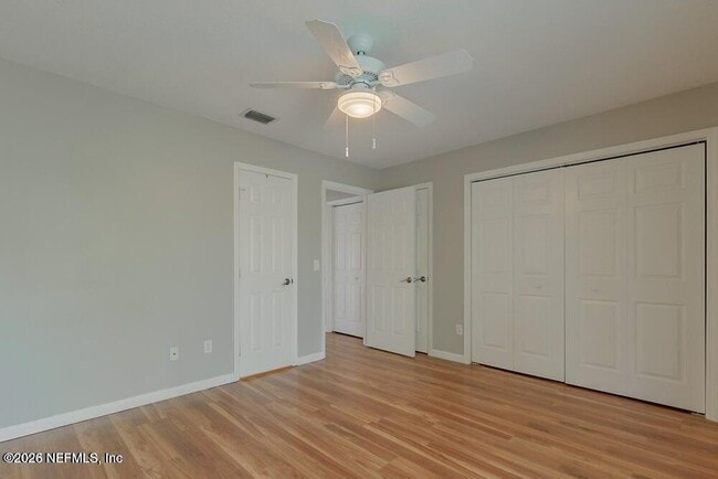 Building Photo - 360 14th Ave S