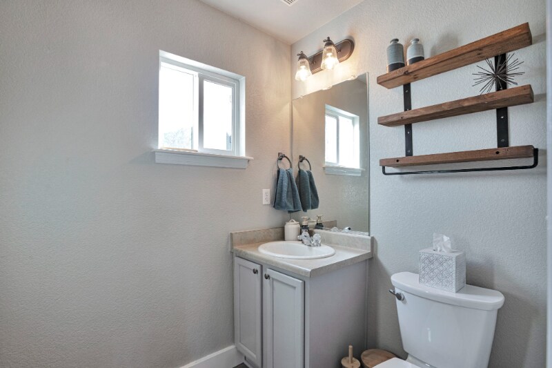 Building Photo - 11356 Jersey Dr