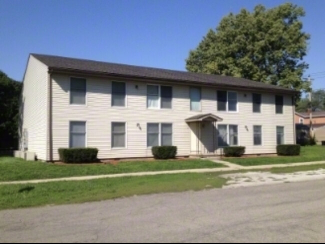 Primary Photo - 130 S Clay St
