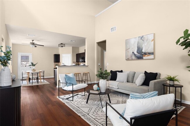 Building Photo - 3301 Ortman Dr