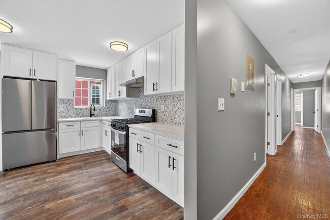 Building Photo - 4297 Kepler Ave