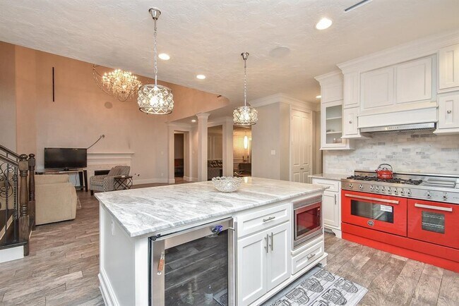 Building Photo - 4526 Lakeside Meadow Dr