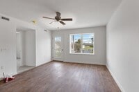 Building Photo - 24 Jersey Way