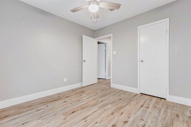 Building Photo - 12611 Ashford Meadow Dr