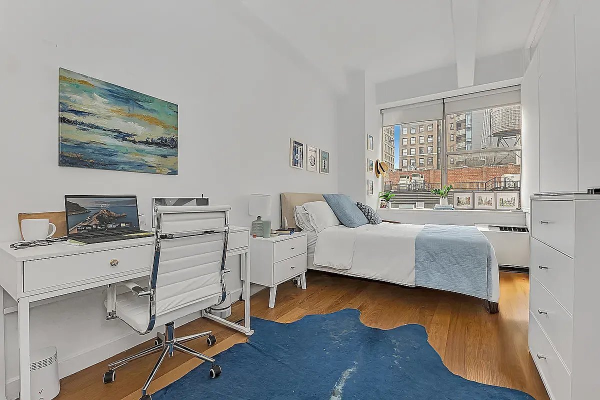 Building Photo - 50 Murray St