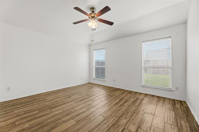 Building Photo - 1011 Meadow Green Ct