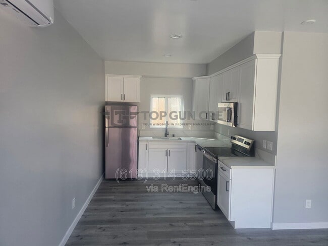 Building Photo - 4862 Fond Du Lac Ct