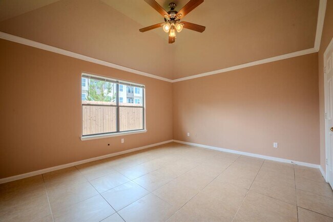 Building Photo - 15719 Edo Cir