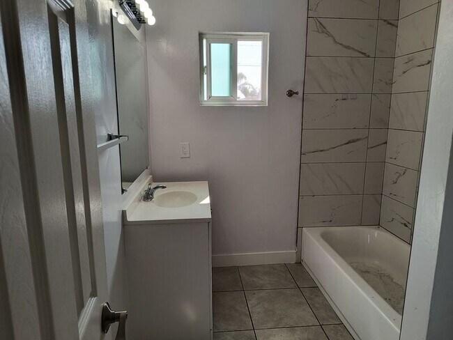 Building Photo - 751 Medical Center Ct