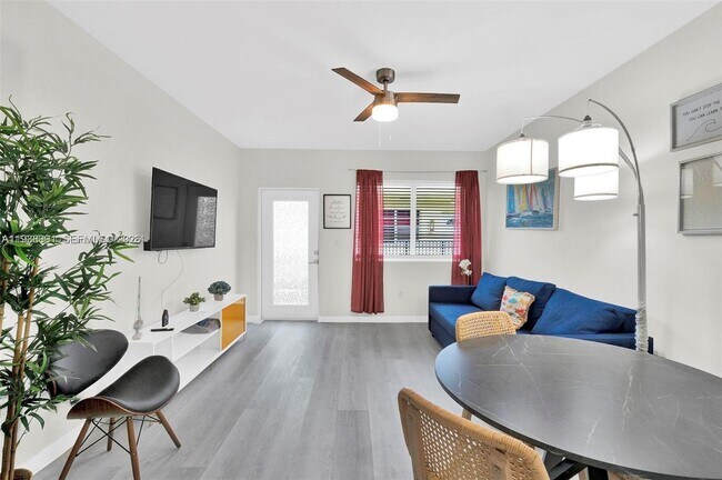 Building Photo - 740 Meridian Ave