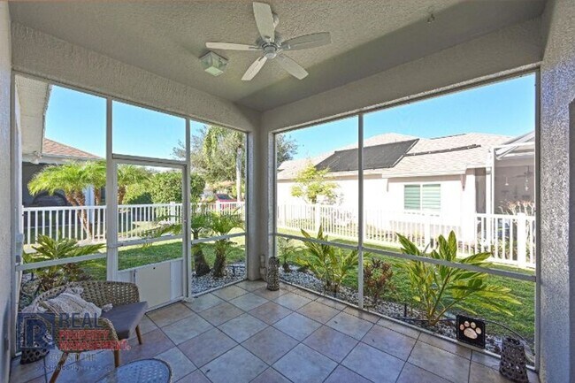 Building Photo - Impeccably Maintained Home in Summerfield Village - Lakewood Ranch!