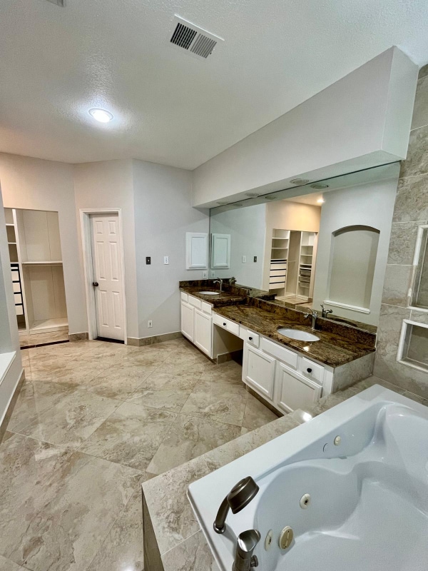 Building Photo - 3109 Glenmere Ct