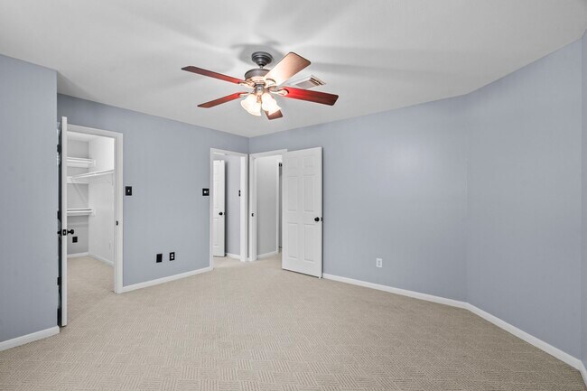 Building Photo - 2210 Bay Haven Way