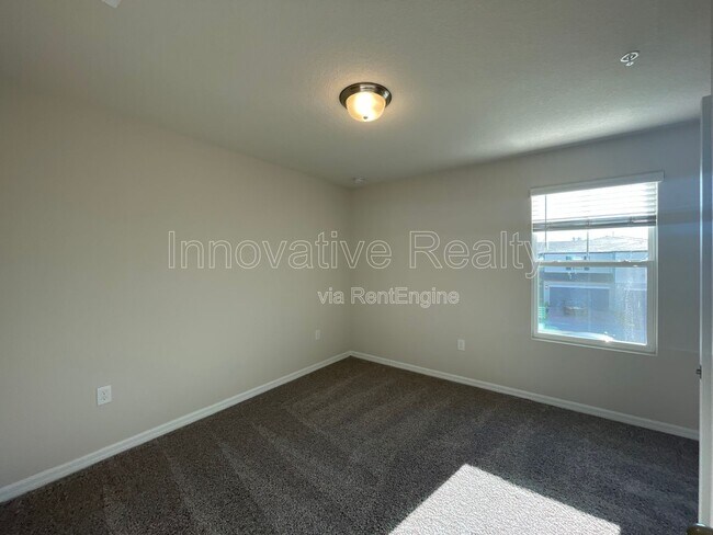 Building Photo - 2548 Sweet Viburnum Wy