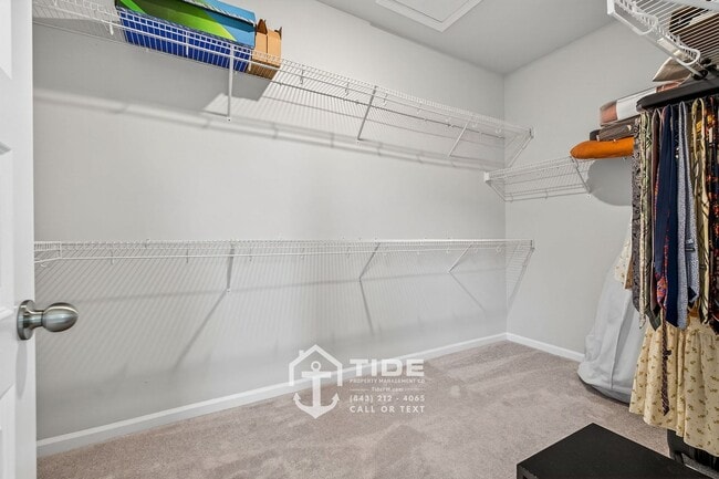 Building Photo - Private Retreat with Modern Upgrades