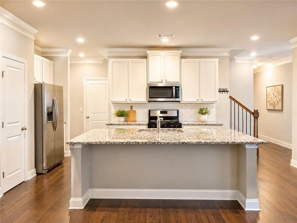 Building Photo - 2559 Irwell Way