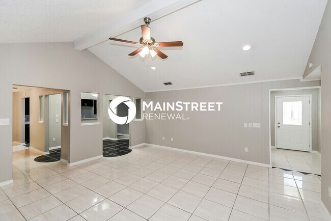 Building Photo - 3 Bedroom Pet-Friendly Home in Jacksonvill...