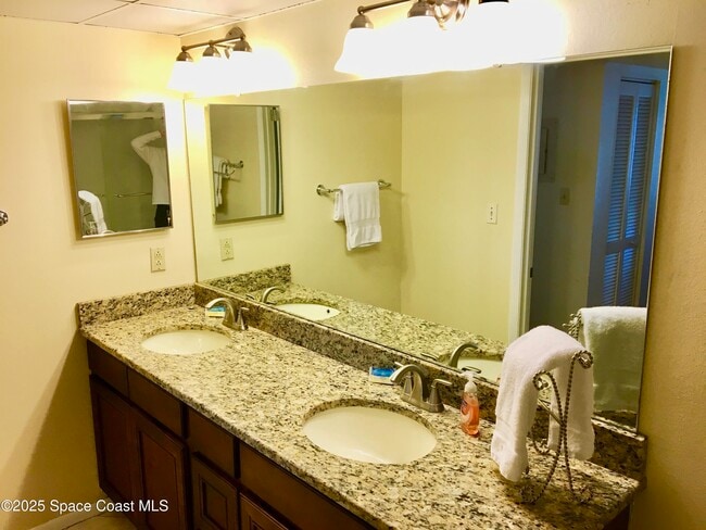 Building Photo - 1700 N Atlantic Ave