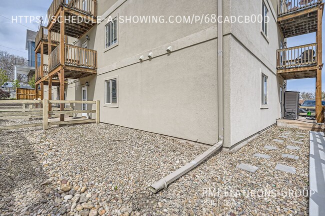 Building Photo - 5402 Carr St