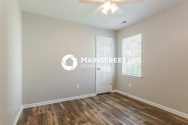 Building Photo - 3 Bedroom Pet-Friendly Home in Concord, NC with Main Street Renewal